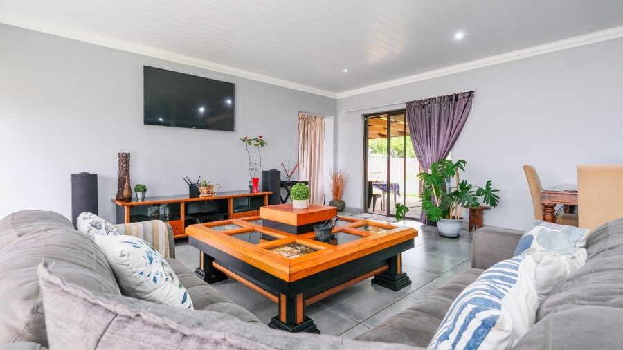 3 Bedroom Property for Sale in Loerie Park Western Cape